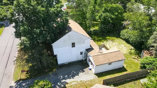 Abington, MA 02351,21 Doris Dr