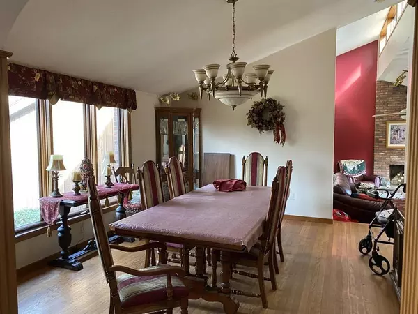 Agawam, MA 01001,111 Edgewater Road