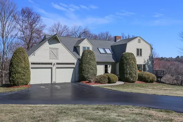 24 Marlboro St, Hudson, MA 01749
