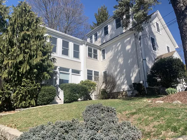 40 Moulton #1, Newton, MA 02462