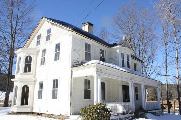 31 South Street, Bernardston, MA 01337