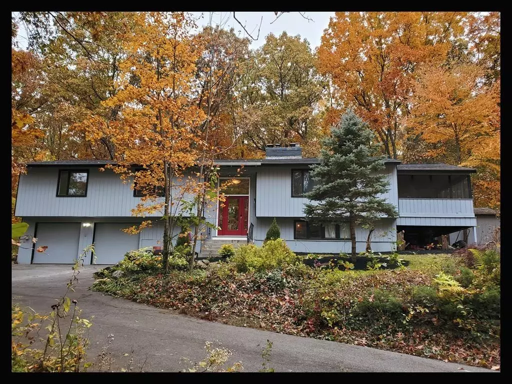 Stow, MA 01775,59 Edgehill Rd