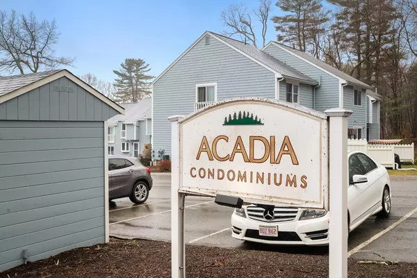 4 Acadia Kimball Rd #4, Amesbury, MA 01913