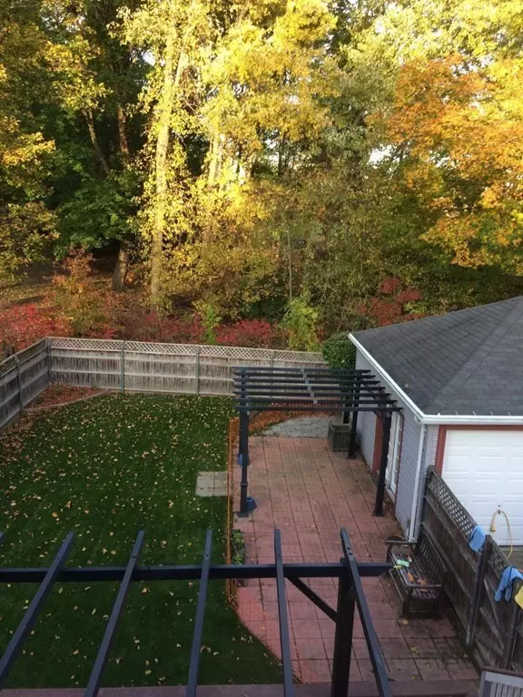 Attleboro, MA 02703,14-16 E 4th St