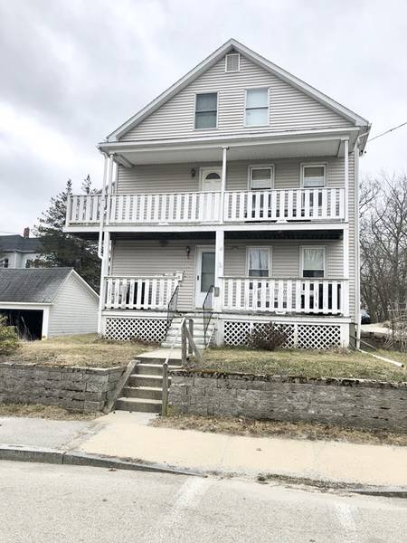 11 Joyce St, Webster, MA 01570