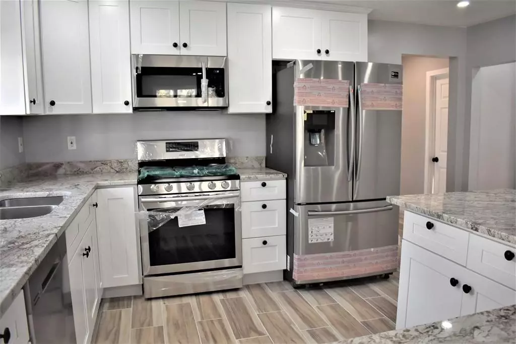 Saugus, MA 01906,479 Walnut Street