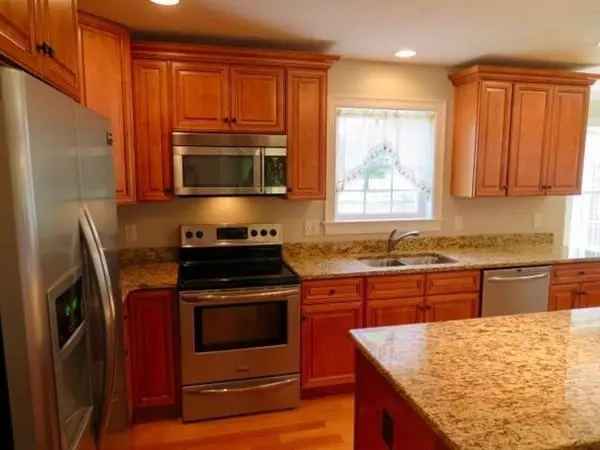 Southampton, MA 01073,90 Pleasant Street