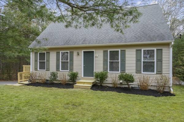 61 Pimlico Pond Rd, Sandwich, MA 02644