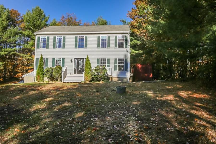 73 Farm Pond Rd, Oakham, MA 01068