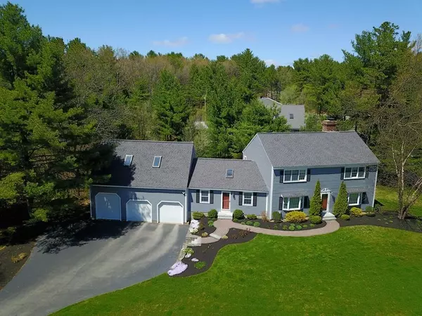 2 Heath Brook Rd, Merrimac, MA 01860