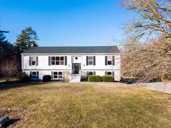 1011-B Point Rd, Marion, MA 02738