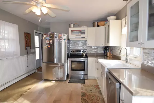Brewster, MA 02631,49 Commons Way