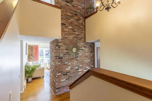 Acton, MA 01720,134 Newtown Rd