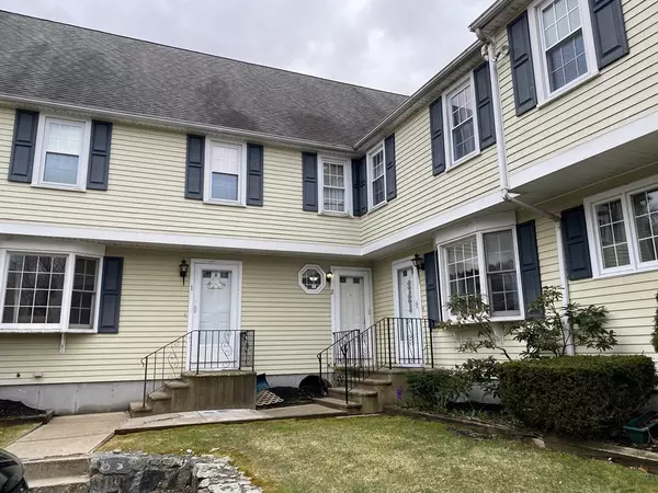 15 Davis St #2, Abington, MA 02351