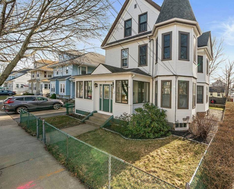 35 Tyler St, Quincy, MA 02171