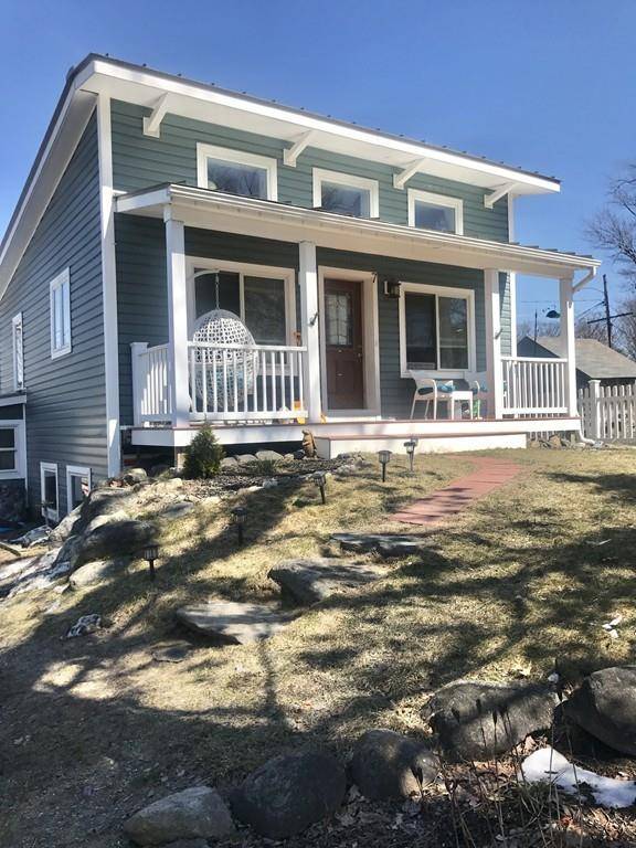 7 Laurel Ave, Sterling, MA 01564