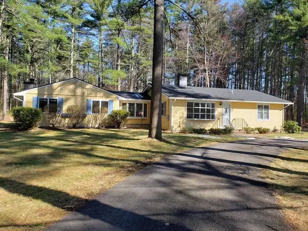 88 Forest Park Drive, Carlisle, MA 01741