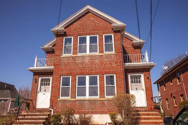 26-28 Jackson Terr, Newton, MA 02458