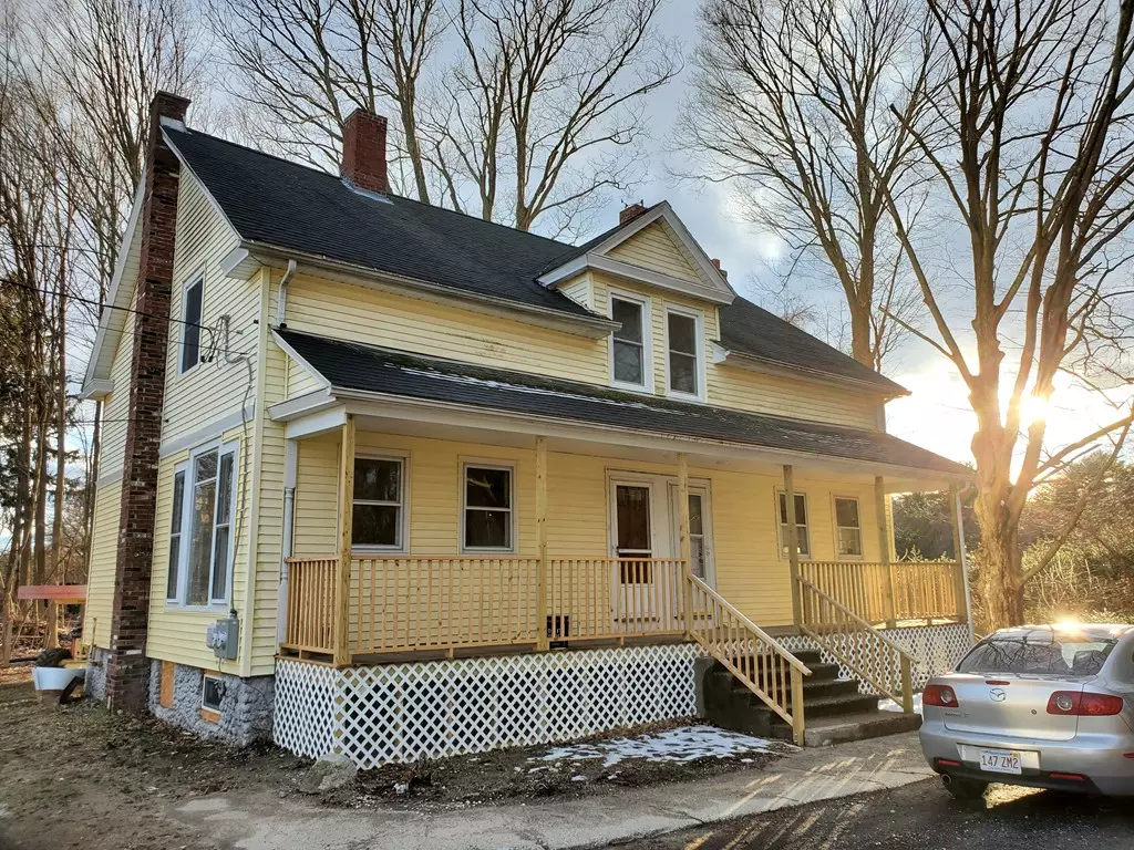 Palmer, MA 01009,9-11 Bond St