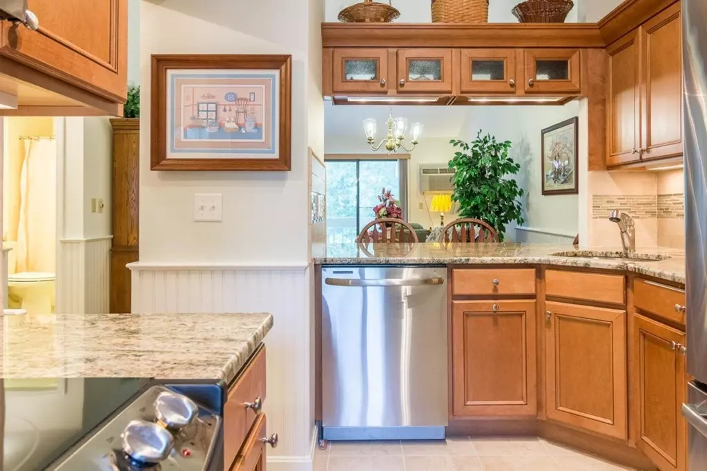 Brewster, MA 02631,74 Eaton Ln #74