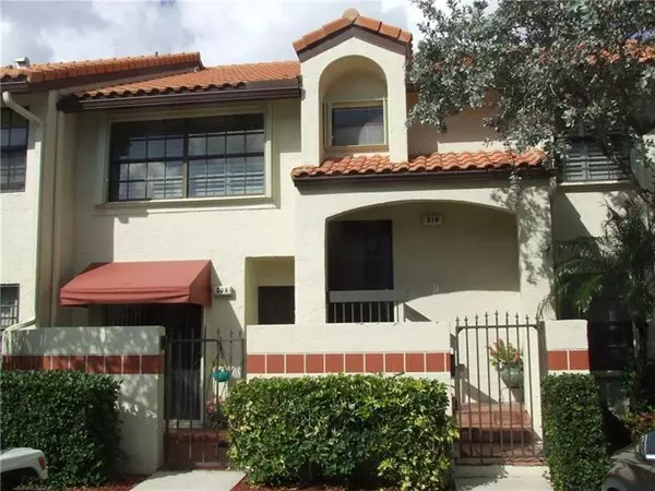 Deerfield, FL 33442,310 Republic Square #310