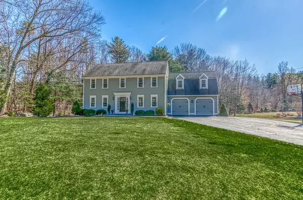 117 Pine, Medfield, MA 02052