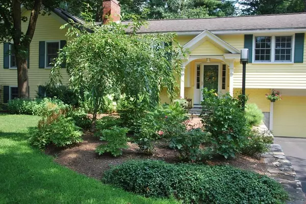 Acton, MA 01720,16 Lothrop Rd