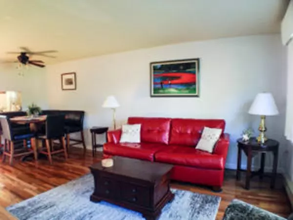 Brewster, MA 02631,81 Fletcher Ln #F