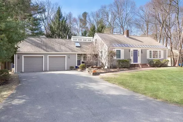 29 Ashcroft Road, Sharon, MA 02067