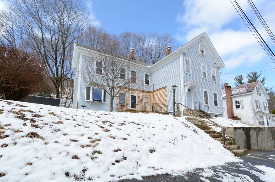 48 Hillside Ave, Warren, MA 01083