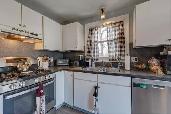 Cumberland, RI 02864,9 Ruth