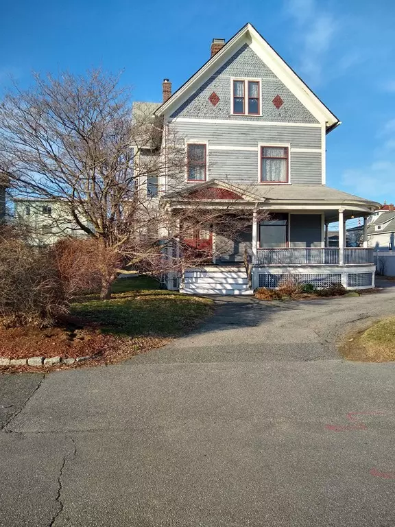 15 Millbrook St, Worcester, MA 01606