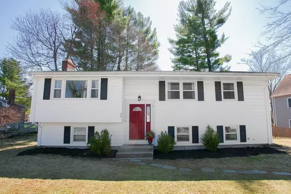 Abington, MA 02351,38 Loganberry Dr