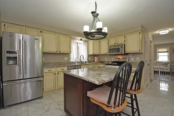 Northbridge, MA 01534,61 Brenda Dr