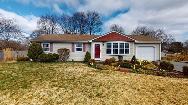 320 Anthony St, Seekonk, MA 02771