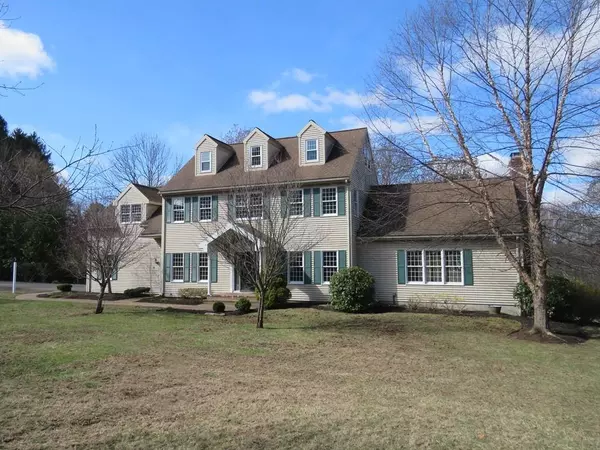 3 Larsen Meadow, Westborough, MA 01581