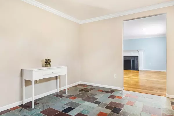 Framingham, MA 01701,16 Clearview Drive