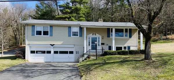 Palmer, MA 01069,1042 Circle Dr