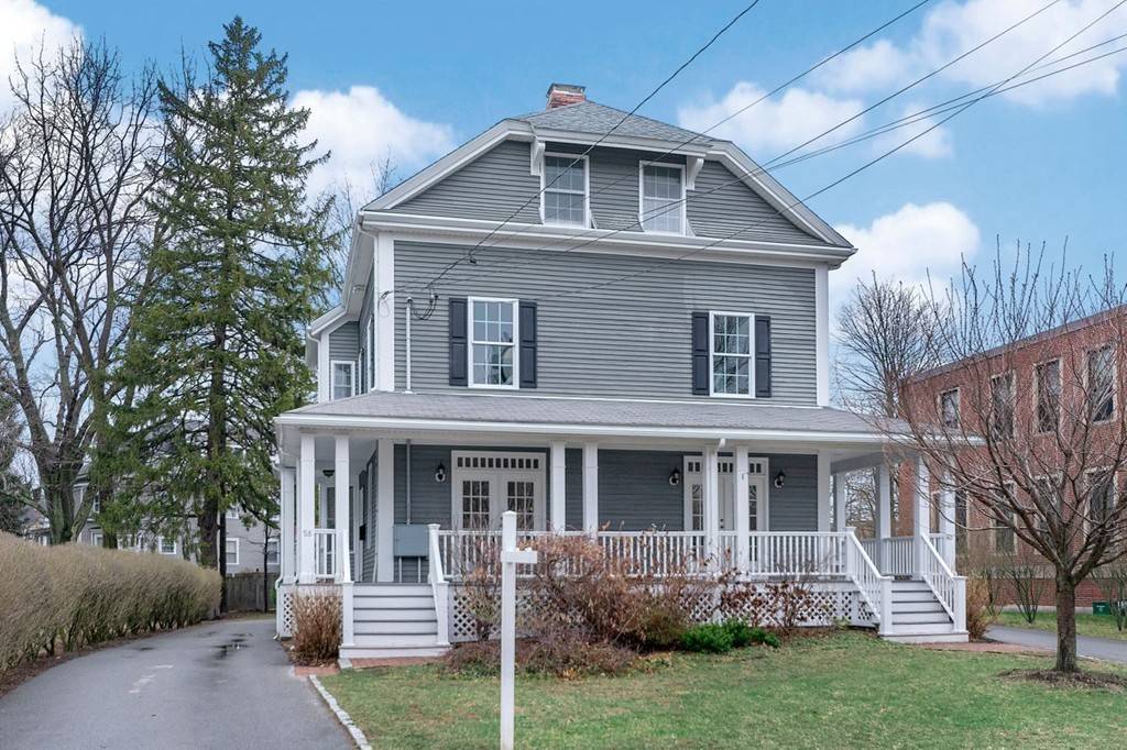 58 Crescent Ave #58, Newton, MA 02459