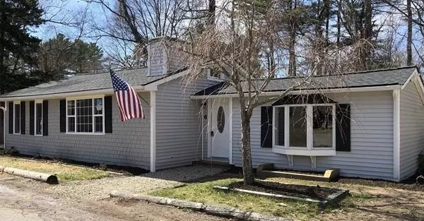 6 Upton St, Hanson, MA 02341