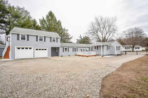 37 Markham Cir, Ayer, MA 01432