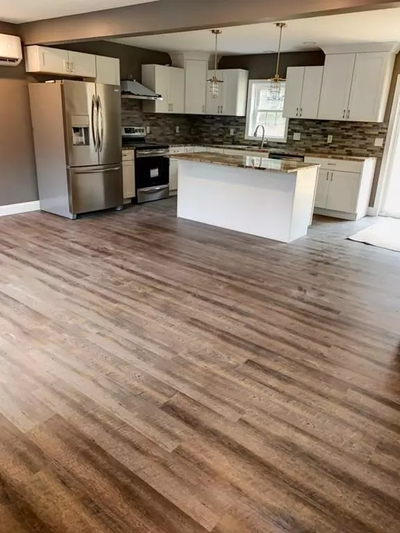 Orange, MA 01364,69 Prescott Ln