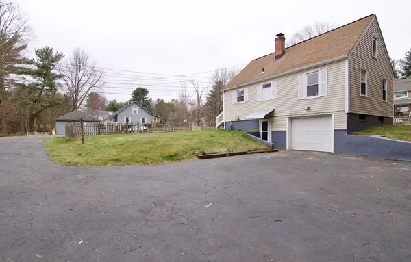 East Longmeadow, MA 01028,389 Elm St