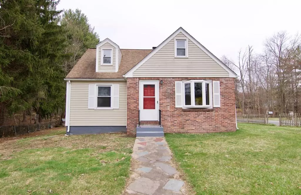 East Longmeadow, MA 01028,389 Elm St