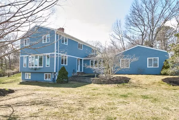 11 Anderson Way, Plymouth, MA 02360