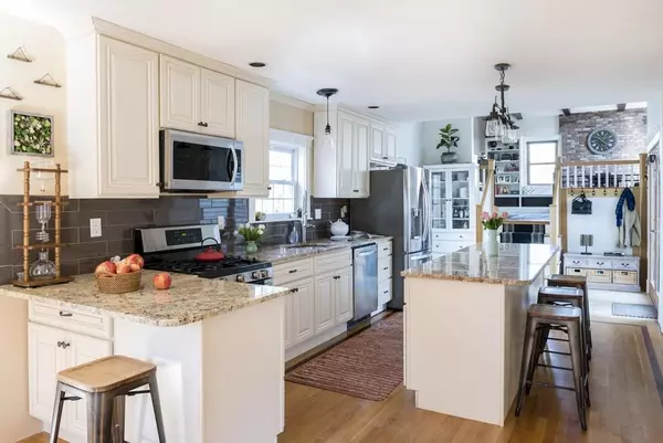 Milton, MA 02186,179 Robbins Street