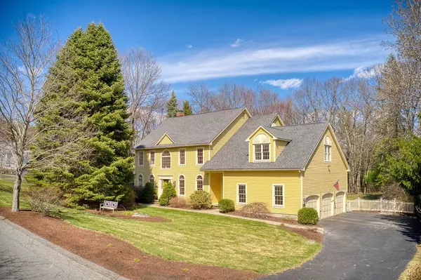 22 Brooks Crossing, West Boylston, MA 01583