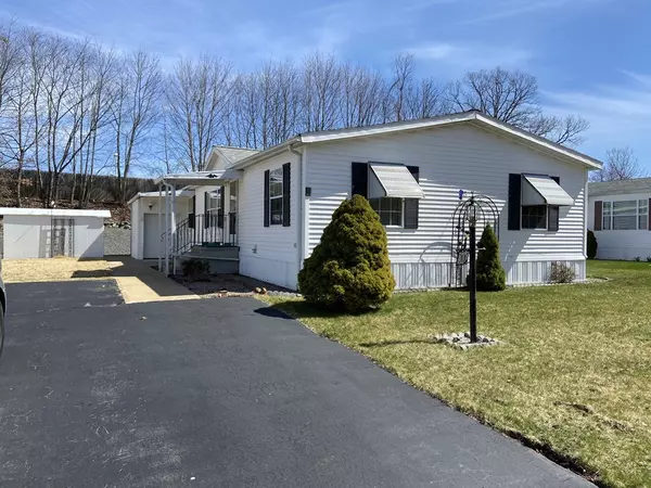 637 South Washington #11, North Attleboro, MA 02760