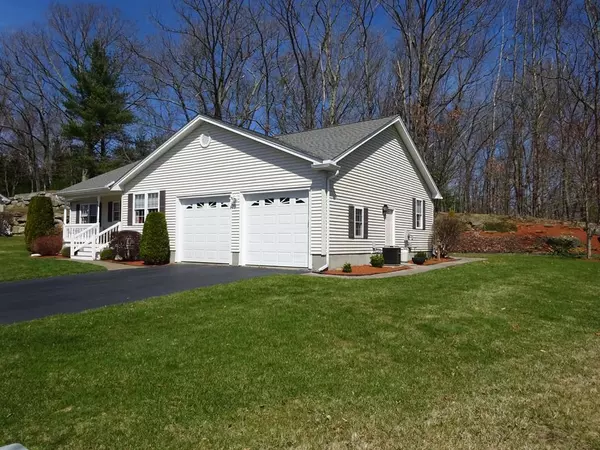 Auburn, MA 01501,16 Fox Run Circle