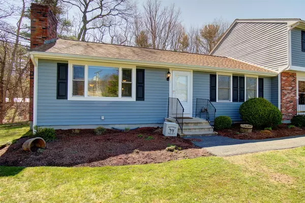 2 Robin Cir #1, Norton, MA 02766